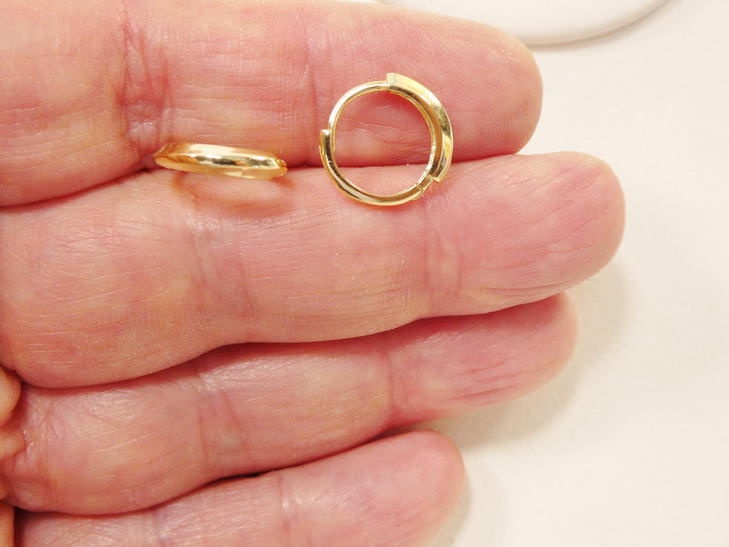 real 10k solid yellow gold designer polish hoop huggie earrings