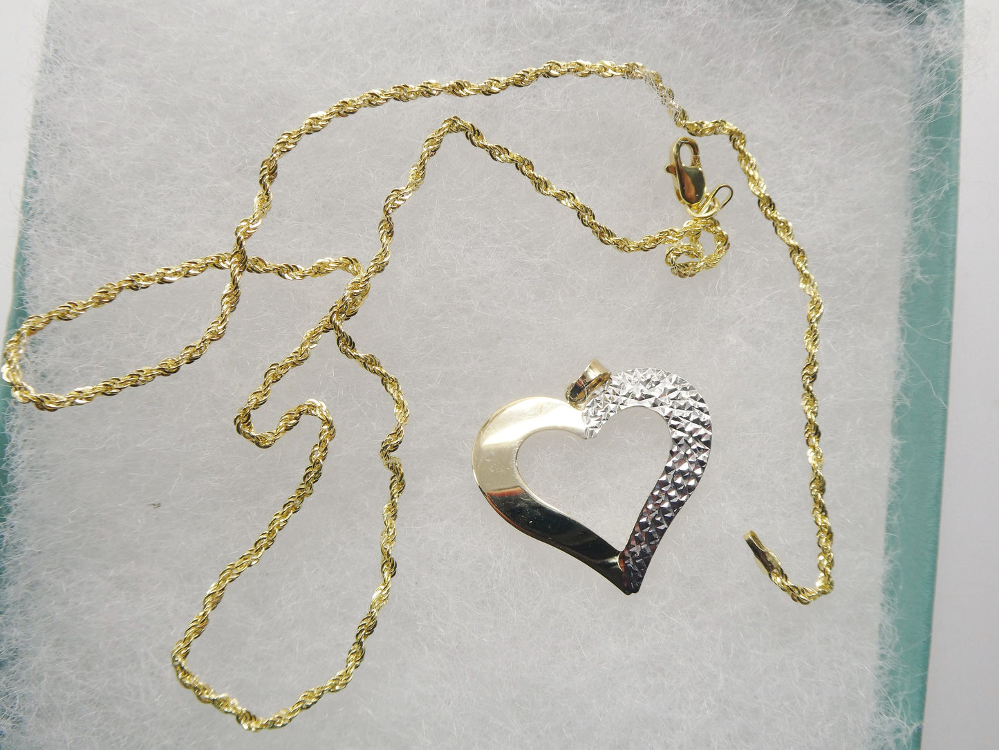 14k real solid yellow gold two tone heart pendent and robe necklace