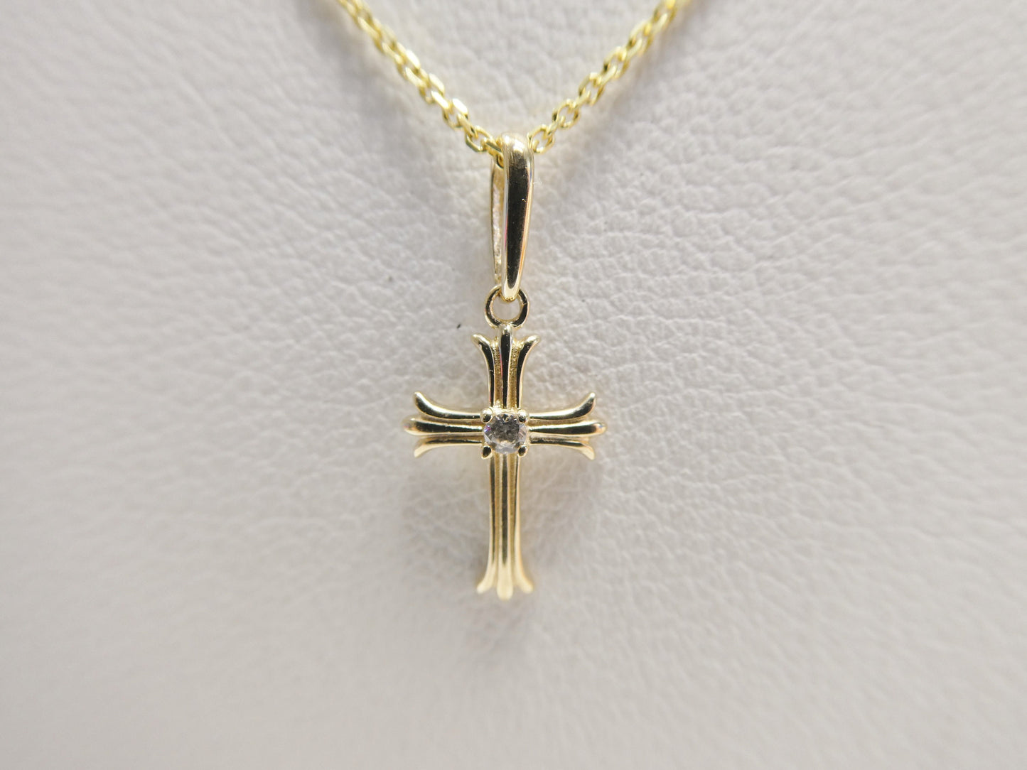 14k real solid yellow gold cross pendent and cable necklace