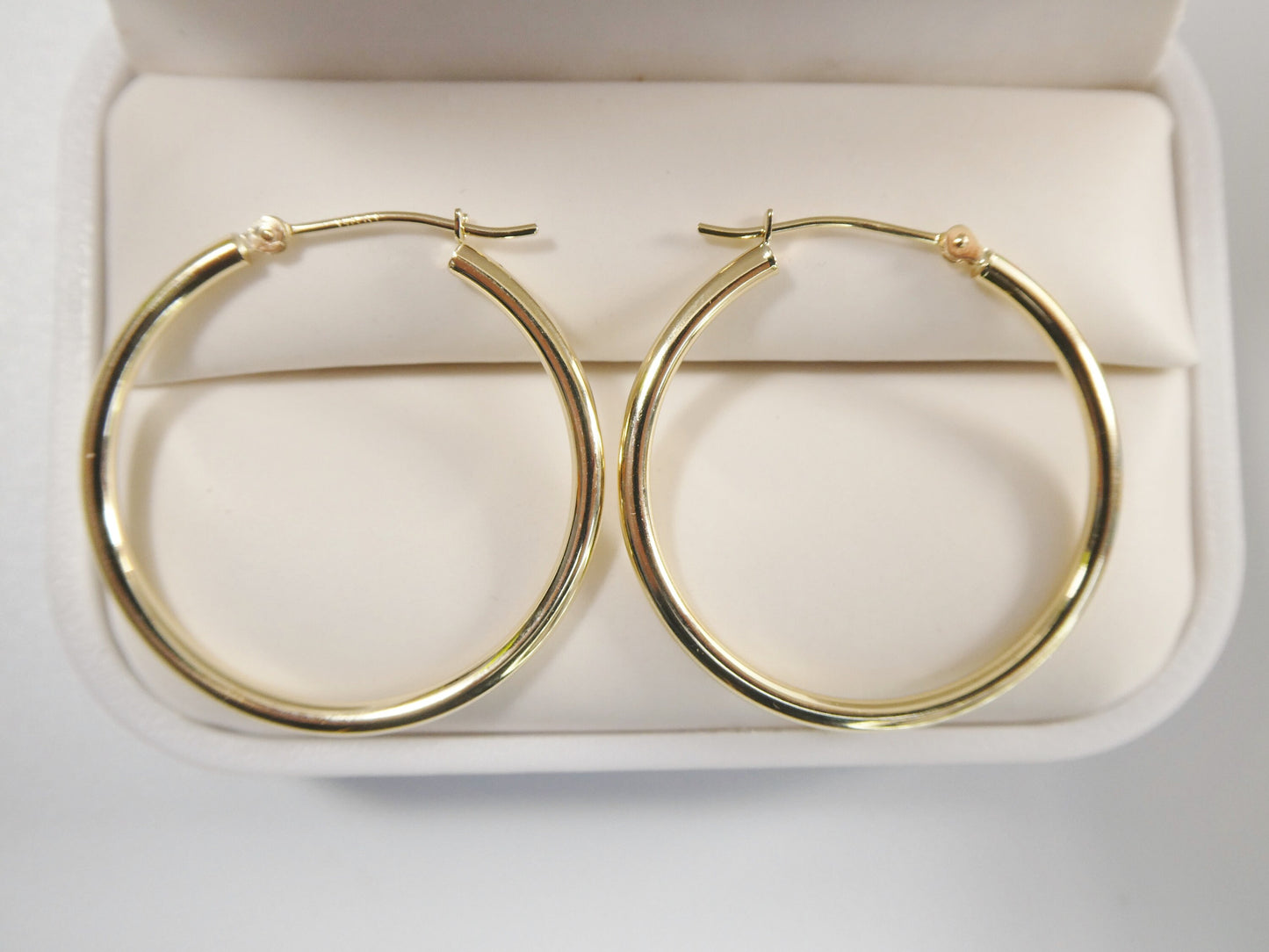 14K real solid yellow gold 2mm / 30mm round hoop earring snap closure high polish finish