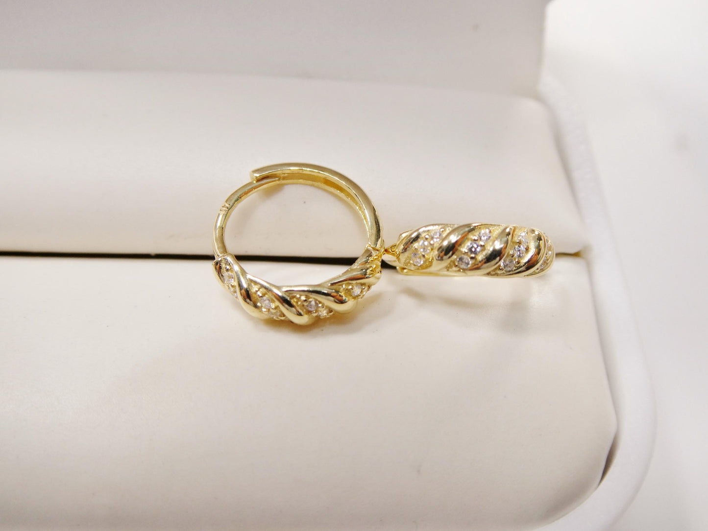 real 10k solid yellow gold designer hoop huggie earrings