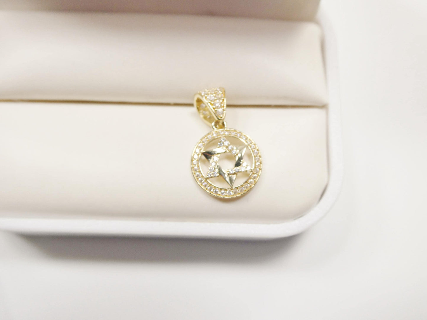 10k real solid yellow gold 16 inch chain and star David pendent set