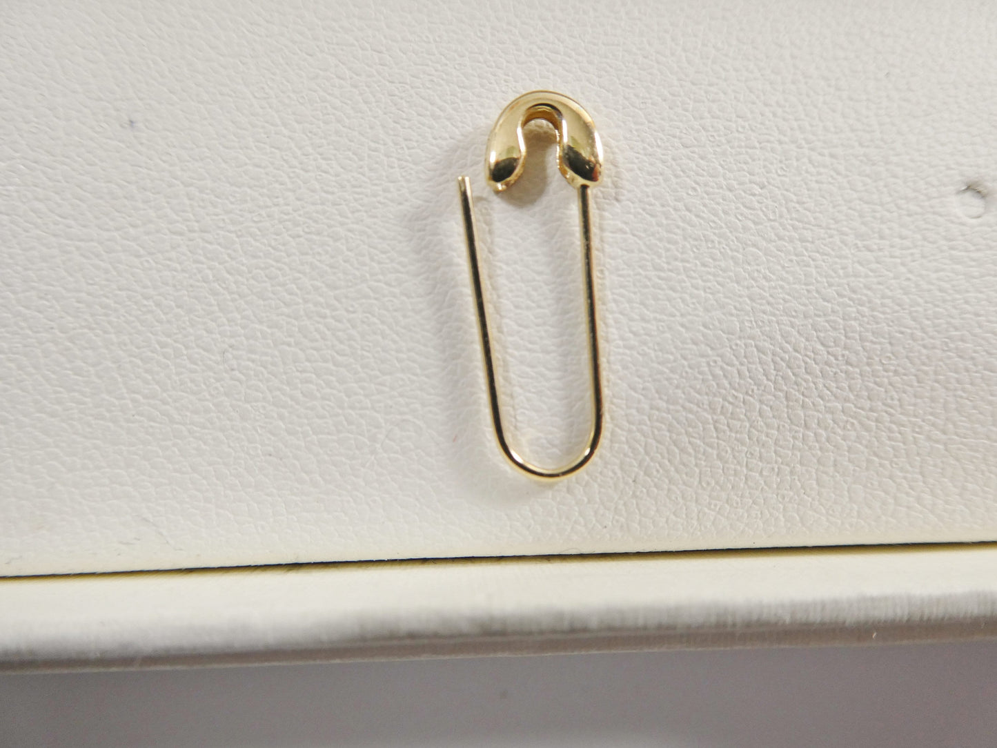 14k real solid yellow gold plain polish pin brooch