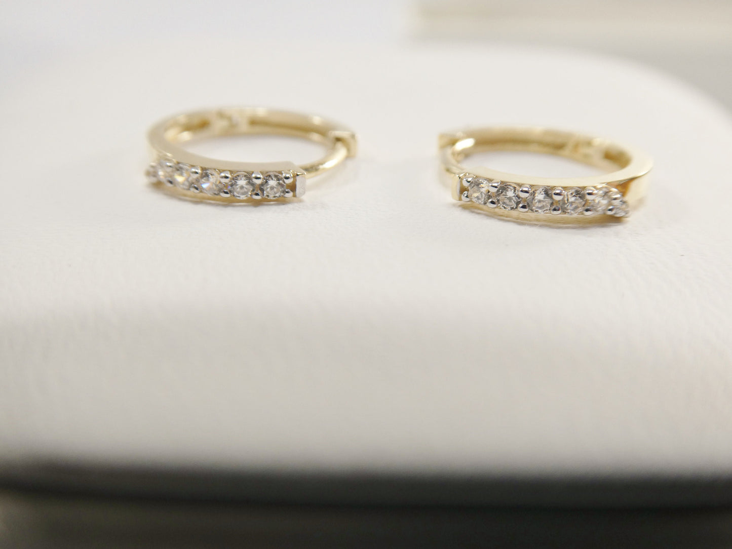 real 10k solid yellow gold small 11.9mm hoop fancy huggie earrings