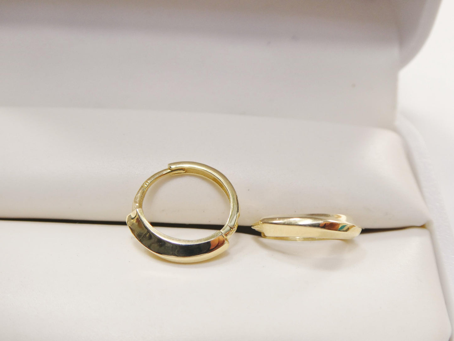 real 10k solid yellow gold designer polish hoop huggie earrings