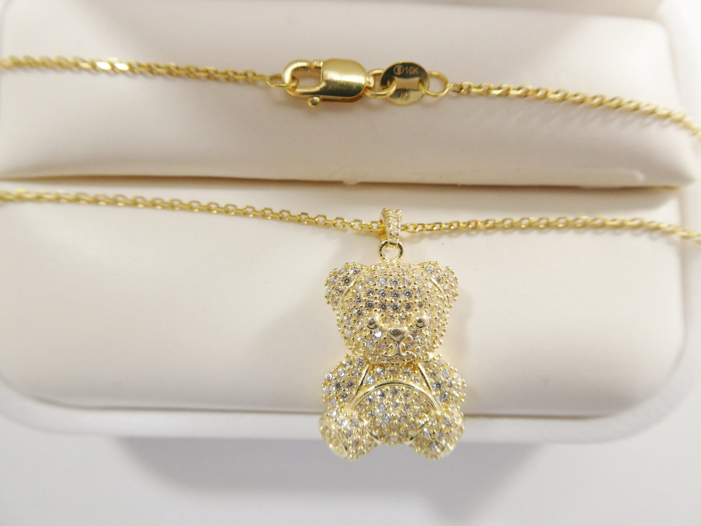 10k real solid yellow gold teddy bear pendent and 18 inch cable necklace