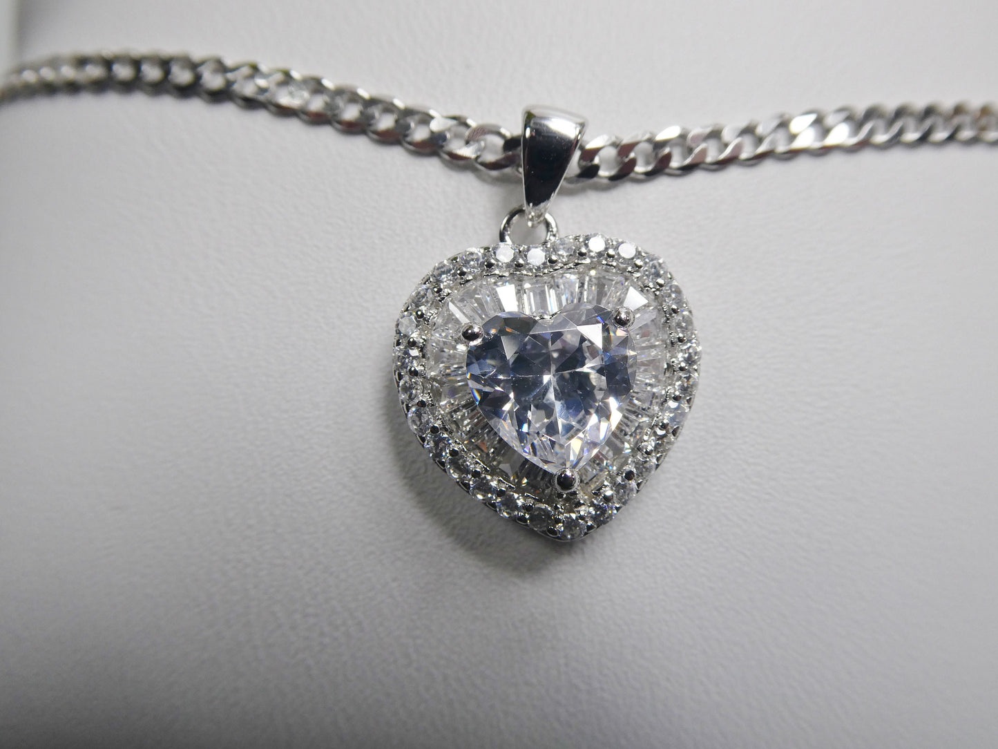 real 925 sterling silver sparking heart chain and pendent heart