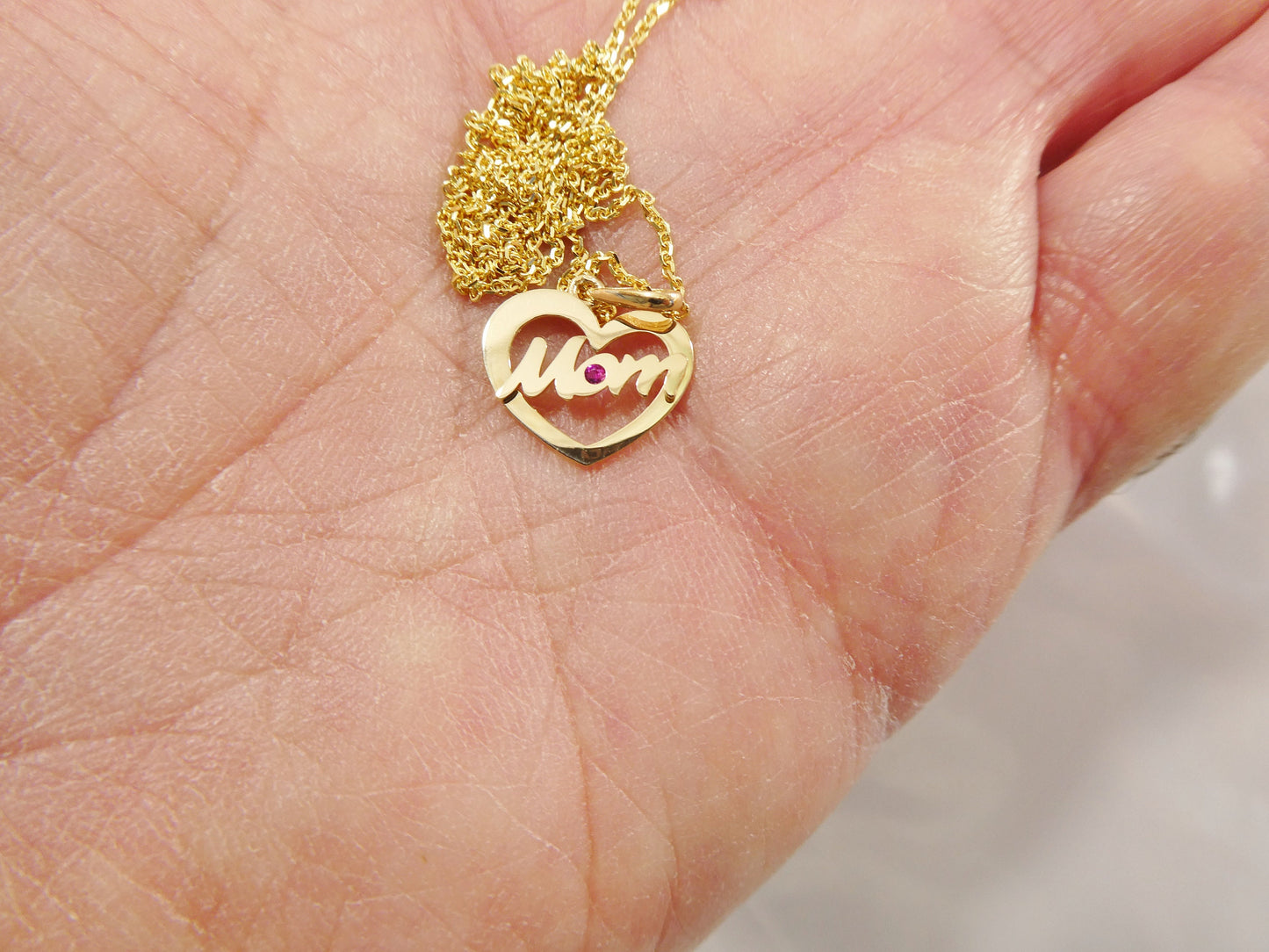 14k real solid yellow gold mom heart pendent and cable necklace