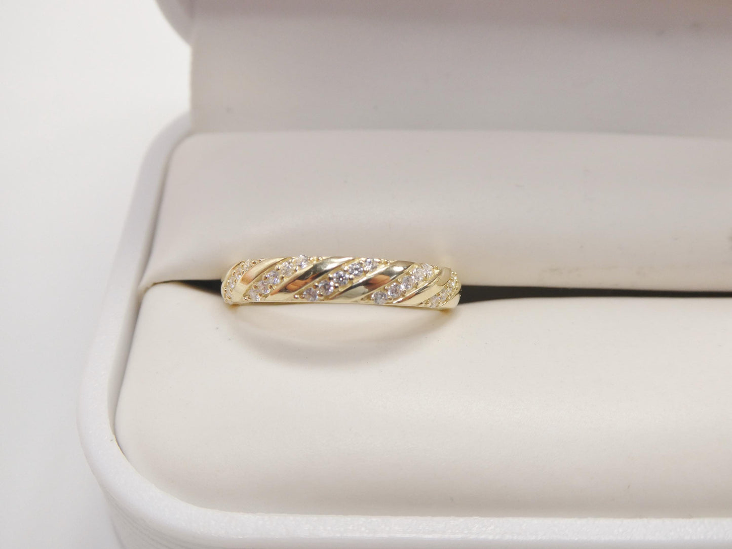 real 10k solid yellow gold women's classic ring