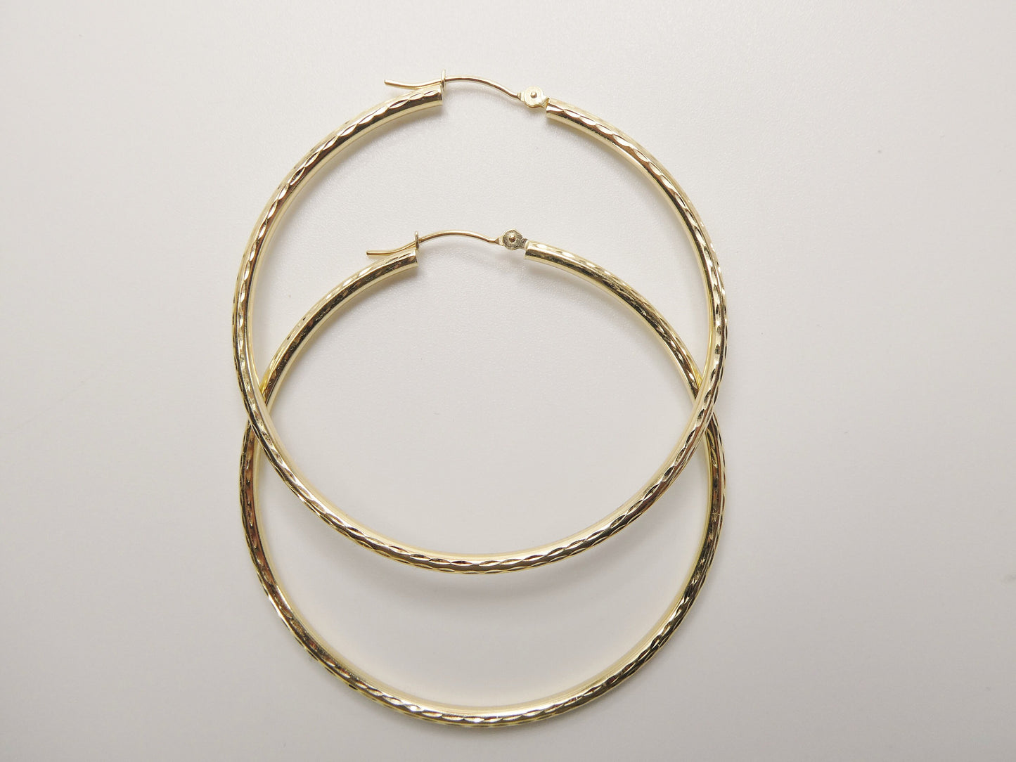 10K real solid yellow gold 50mm round hoop earring snap closure full diamond cut finish