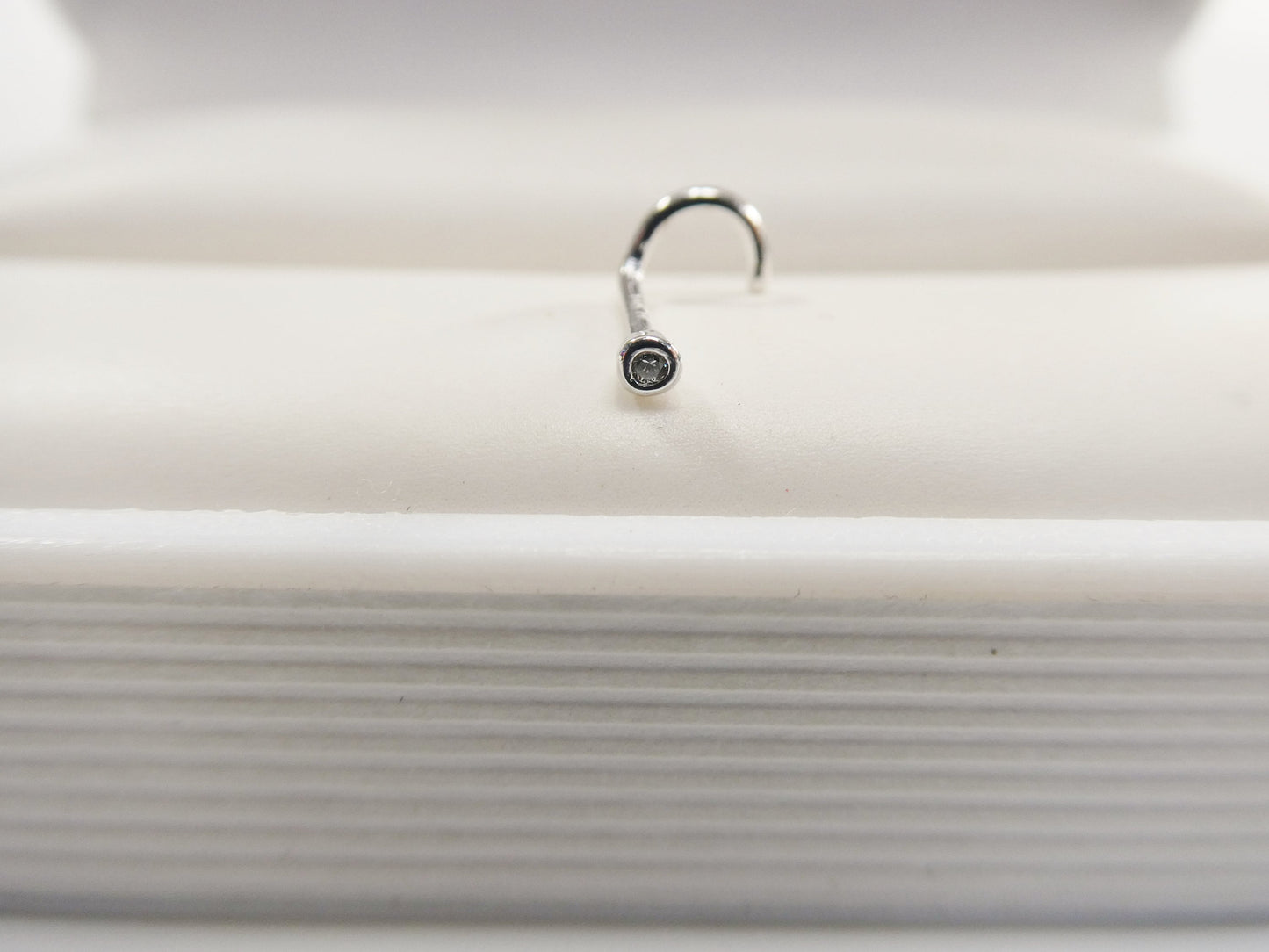 14k real solid yellow gold real diamond stone twist nose ring