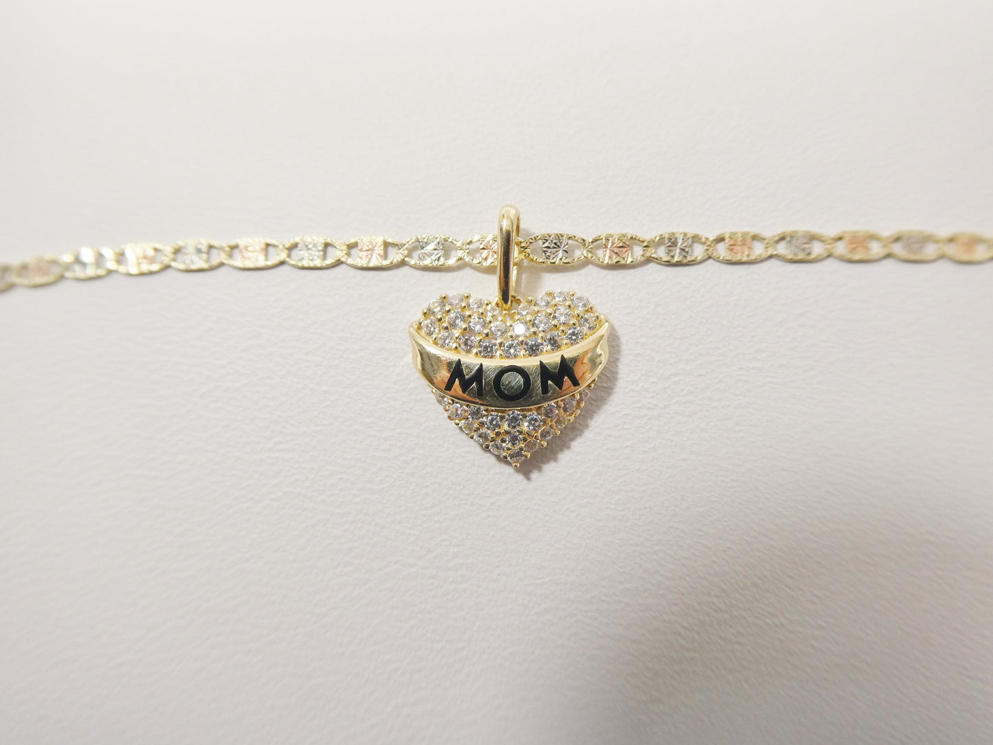 10k real solid yellow gold mom pendent and 16 inch Valentino necklace