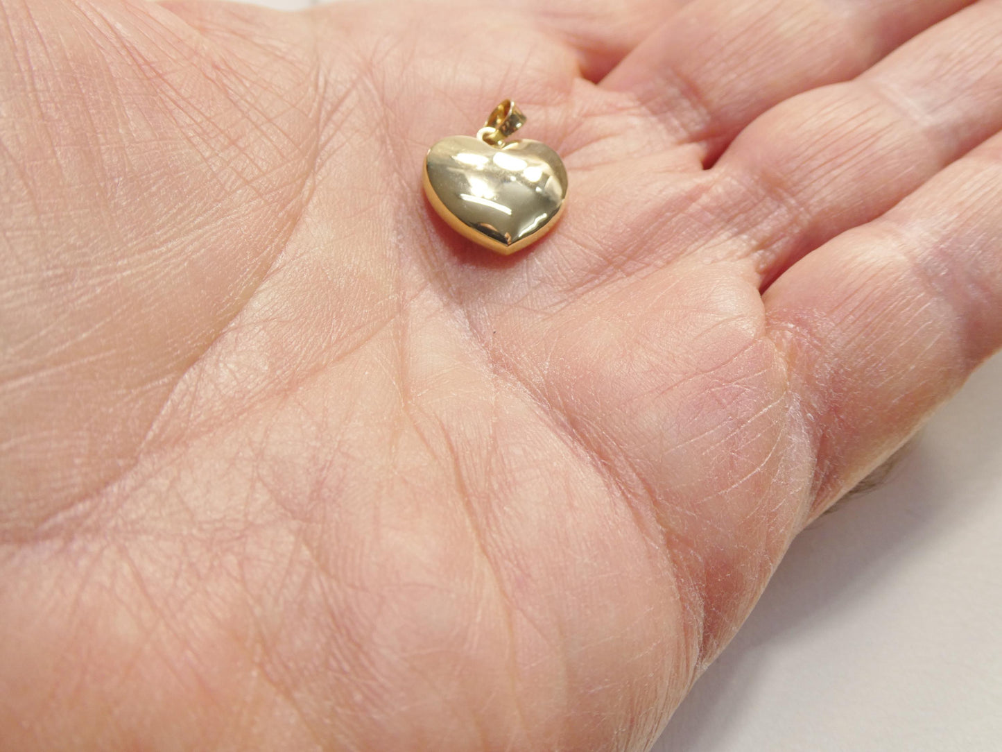 14k Real Solid Yellow Gold Polish Heart Charm Pendent