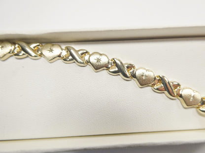 Real 10k Solid Yellow Gold XO Heart Hugs and Kisses Stampato 6.5 Inch Bracelet