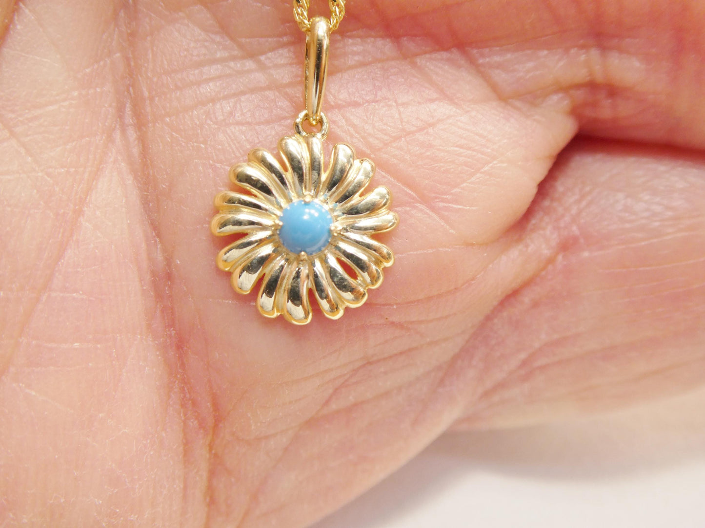 10k Yellow Gold Singapore Chain Necklace flower turquoise Pendant
