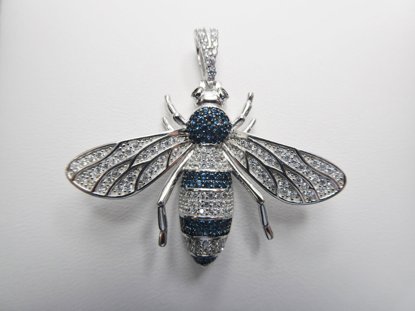 real solid 925 sterling silver large honey bee pendent