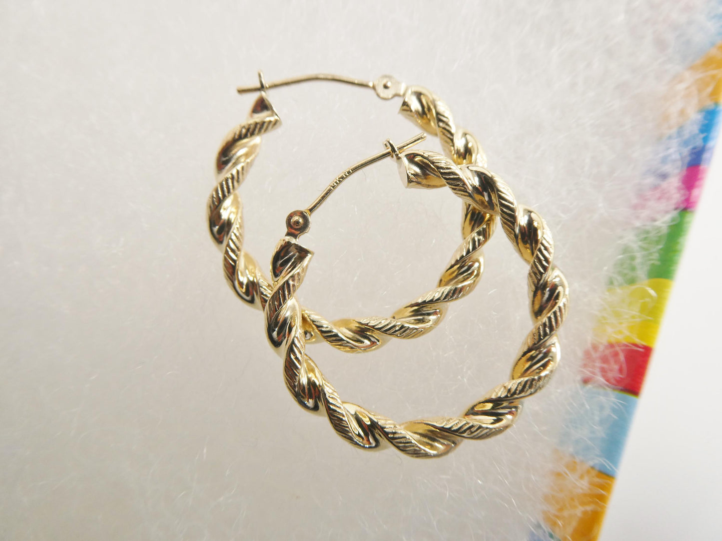 14k real solid yellow gold classic twist earrings