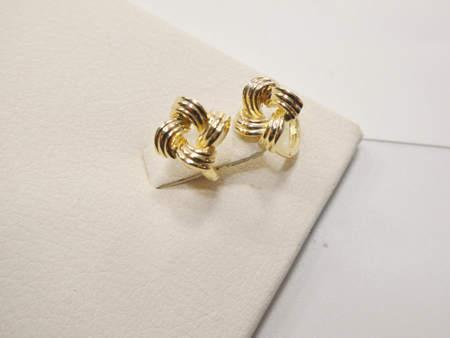 real 10k solid yellow gold designer love knot hoop huggie earrings