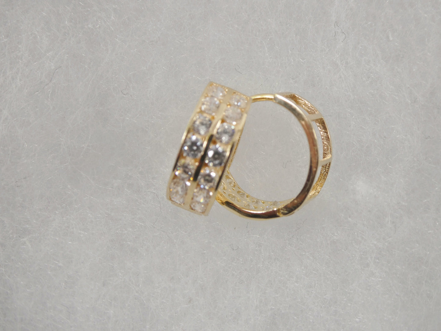 real 10k solid yellow gold 2 line prong setting huggie hoop 13mm earrings