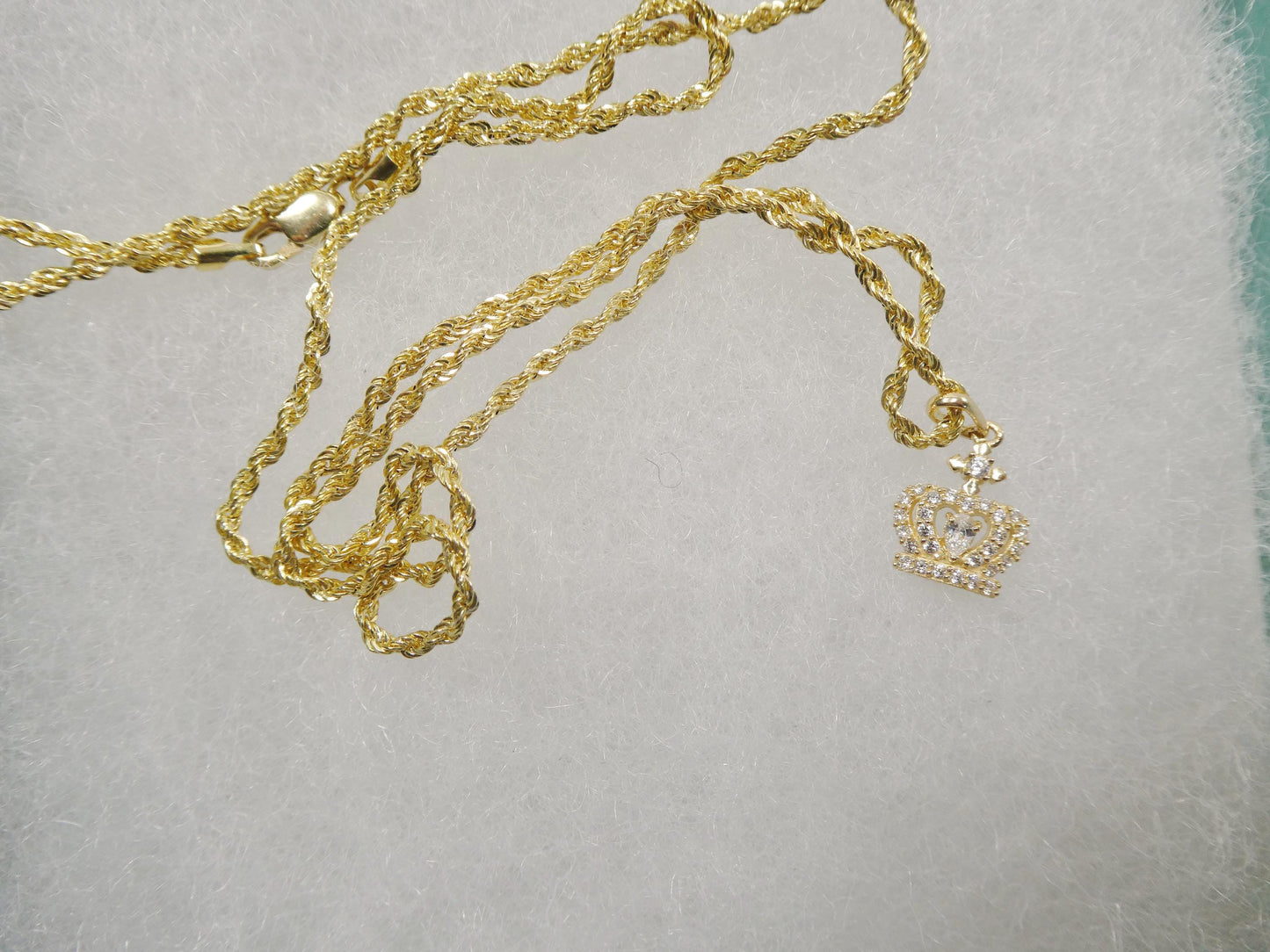 14k real solid yellow gold crown pendent and rope necklace