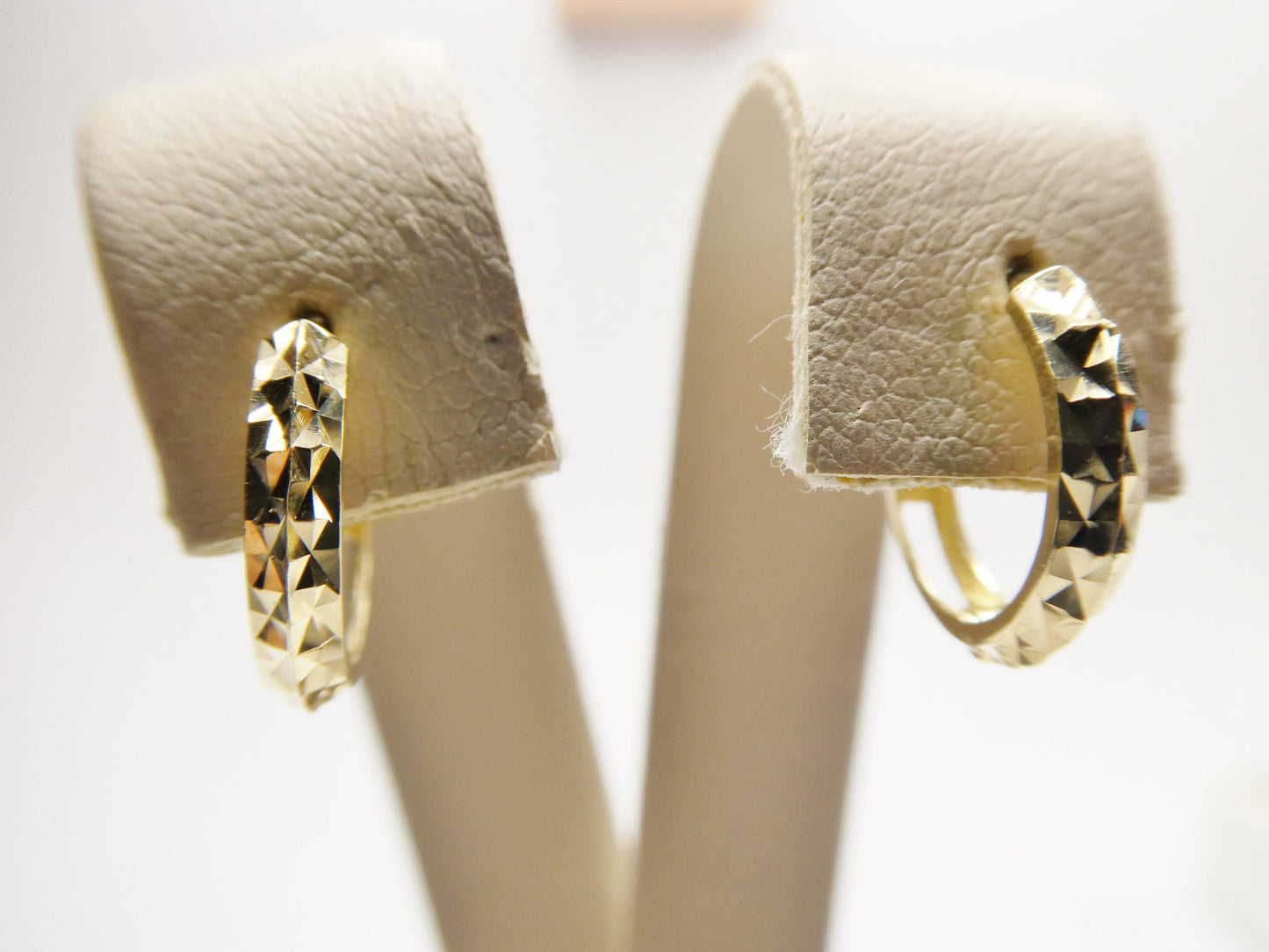 real 10k solid yellow gold diamond cut 13mm hoop huggie earrings