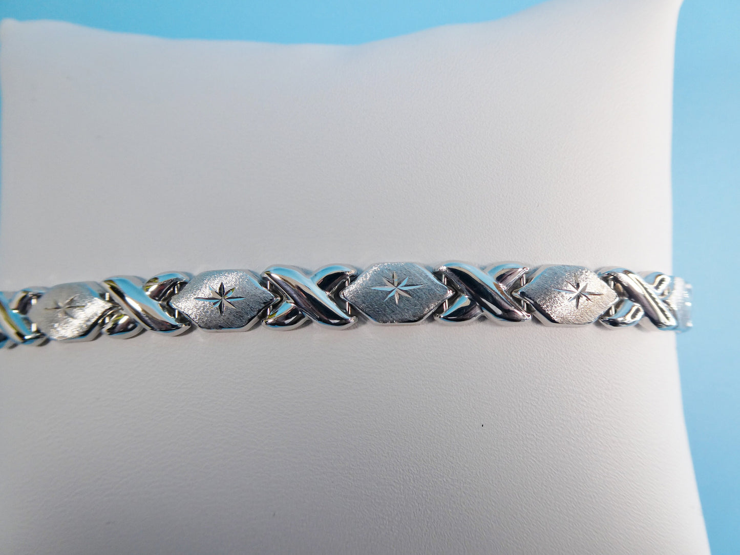 8 inch xoxo stampato bracelet 14k white gold color finish over real 925 sterling silver