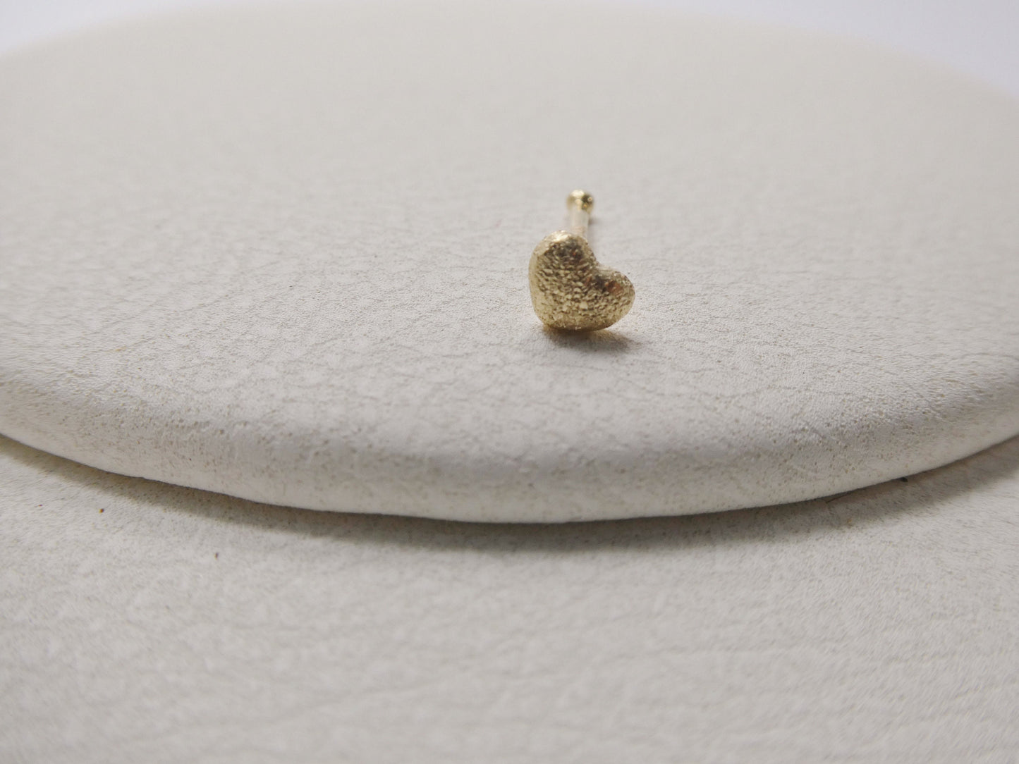 14k real solid yellow gold heart nose stud ring