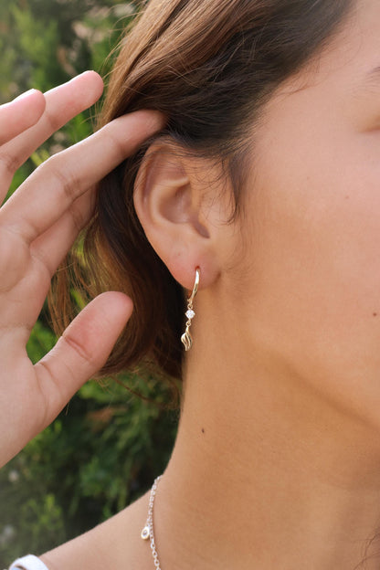 Real 10k Solid Yellow Gold Teardrop Hoop Huggie Earrings