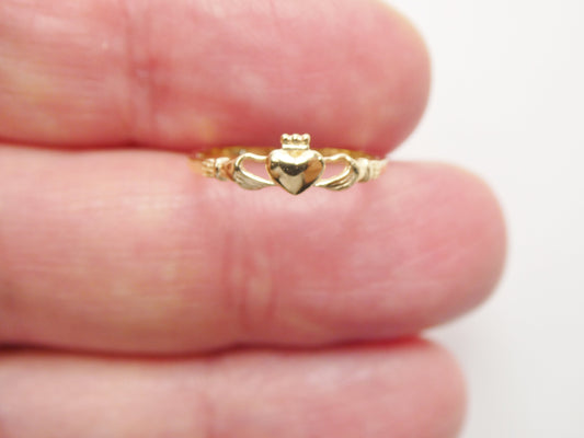 10k solid yellow gold women girl claddagh ring