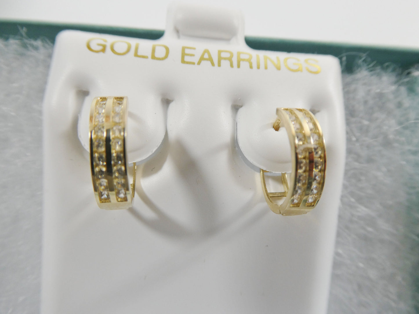 real 10k solid yellow gold cz two line earring / cartilage daith hoop huggie earring