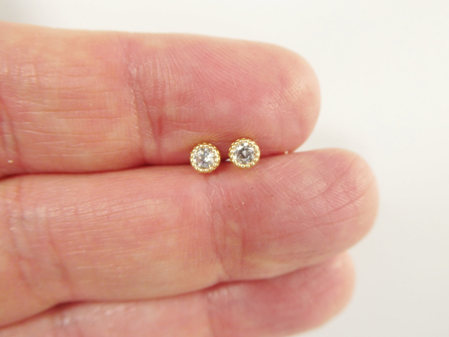 real 10k solid yellow gold push post 3mm stone small stud earrings