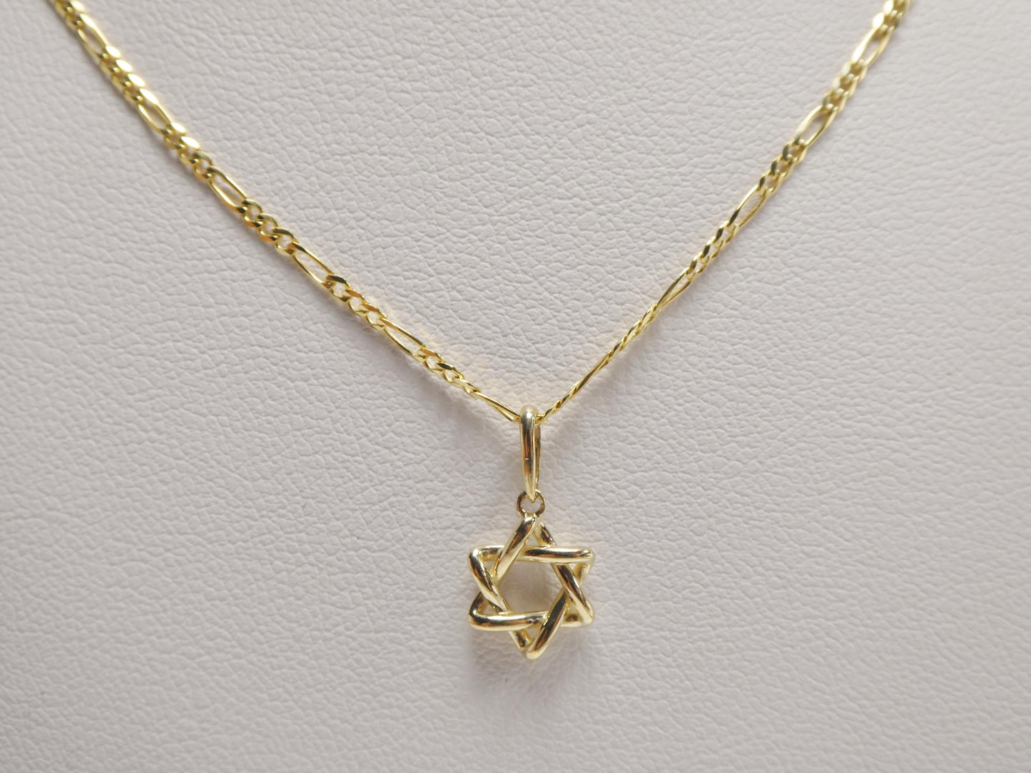 10k real solid yellow gold 18 inch solid figaro chain and star David pendent