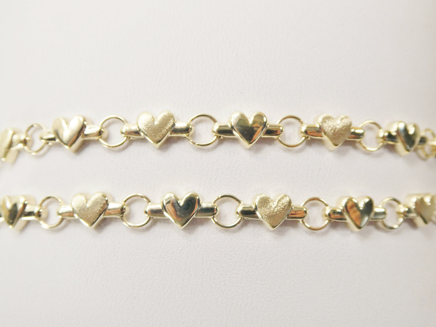 10k Solid Yellow Gold Heart Bracelet all yellow tone - Children's / Women's XO Link