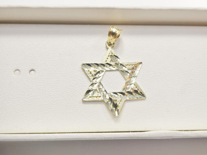 10k Yellow Gold Star of David Pendant Necklace: 18 inch Figaro Chain