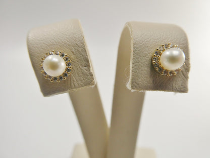 Real 10k Solid Yellow Gold Freshwater Cultured Pearl Screw Back Stud Earrings