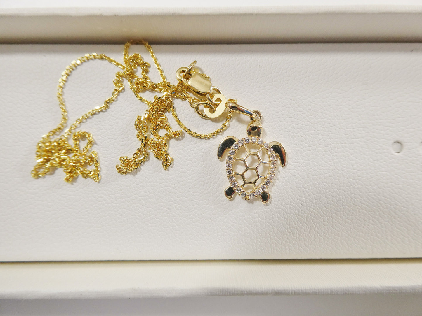 14k real solid yellow gold turtle pendent and cable necklace