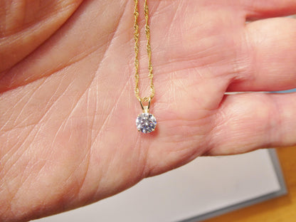 10k Real Solid Yellow Gold 16 Inch Chain and Round Stone Solitaire Pendent Set