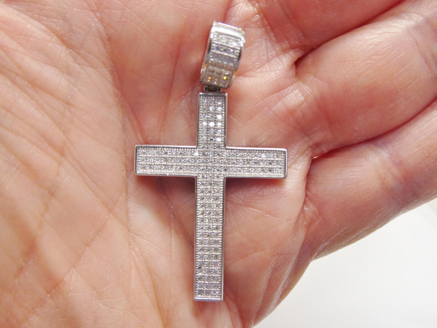 real 925 sterling silver 22 inch flat chain and moissanite cross pendent charm