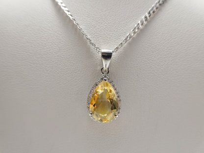 Real 925 Sterling Silver 18 Inch Flat Chain and Genuine <ystic Teardrop Pendent Charm