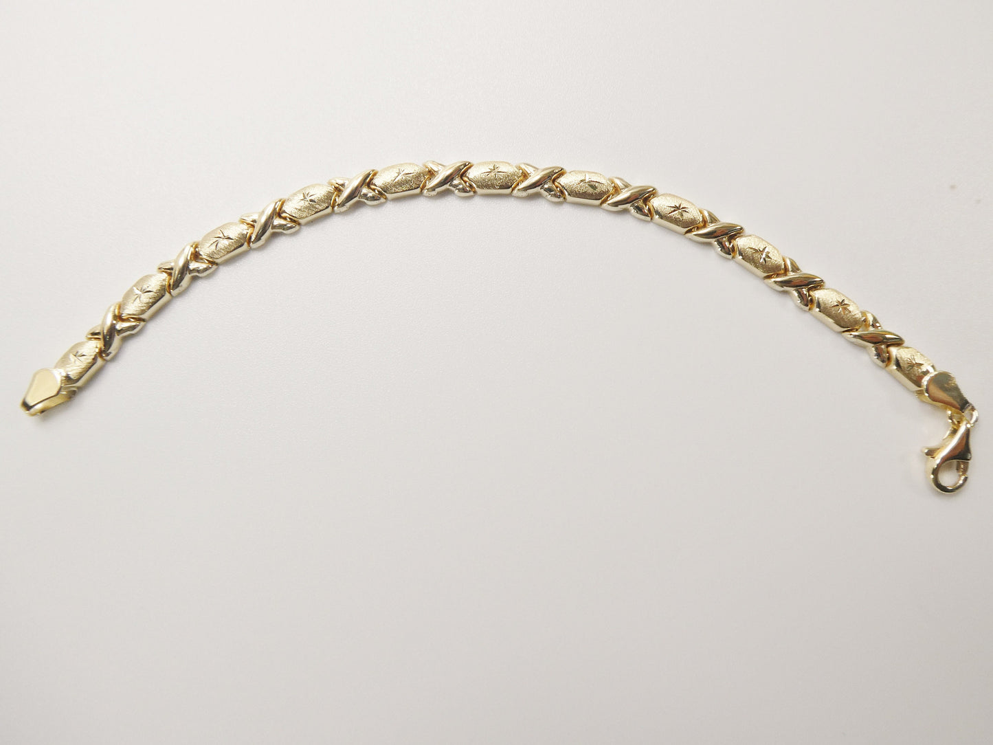 real 10k solid yellow gold 5.5/ 6.5 inch children/women xo bracelet