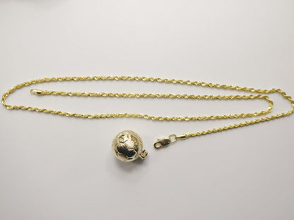14k Real Solid Yellow Gold Mini Soccer Ball Pendent & Robe Necklace