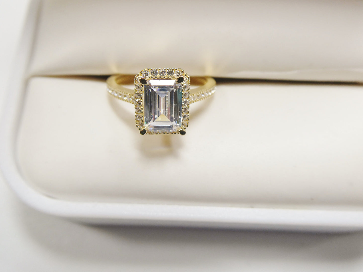 14k real solid yellow gold engagement emerald cut cubic zirconia ring