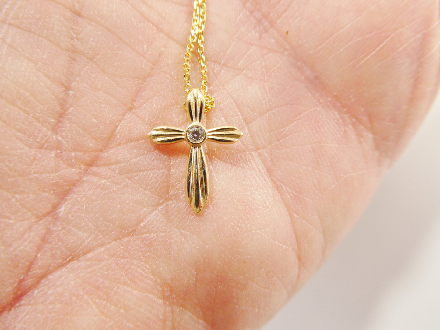 14k real solid yellow gold cross pendent and cable necklace
