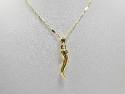 14k Real Solid Yellow Gold Horn Pendent & Flat Cable Necklace