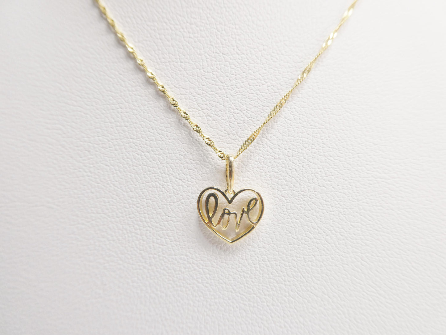 10k Yellow Gold Singapore Chain Necklace heart Pendant