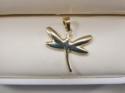 14k Real Solid Yellow Gold Dragonfly Pendent and Robe Necklace