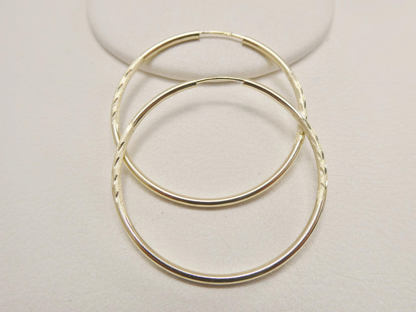 10k real solid yellow gold 2mm tube diamond cut endless hoop earrings