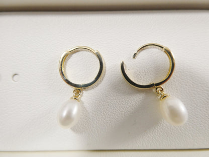 Real 10k Solid Yellow Gold Dangling Cultured Freshwater Pearl  Plain Hoop Huggie Earrings