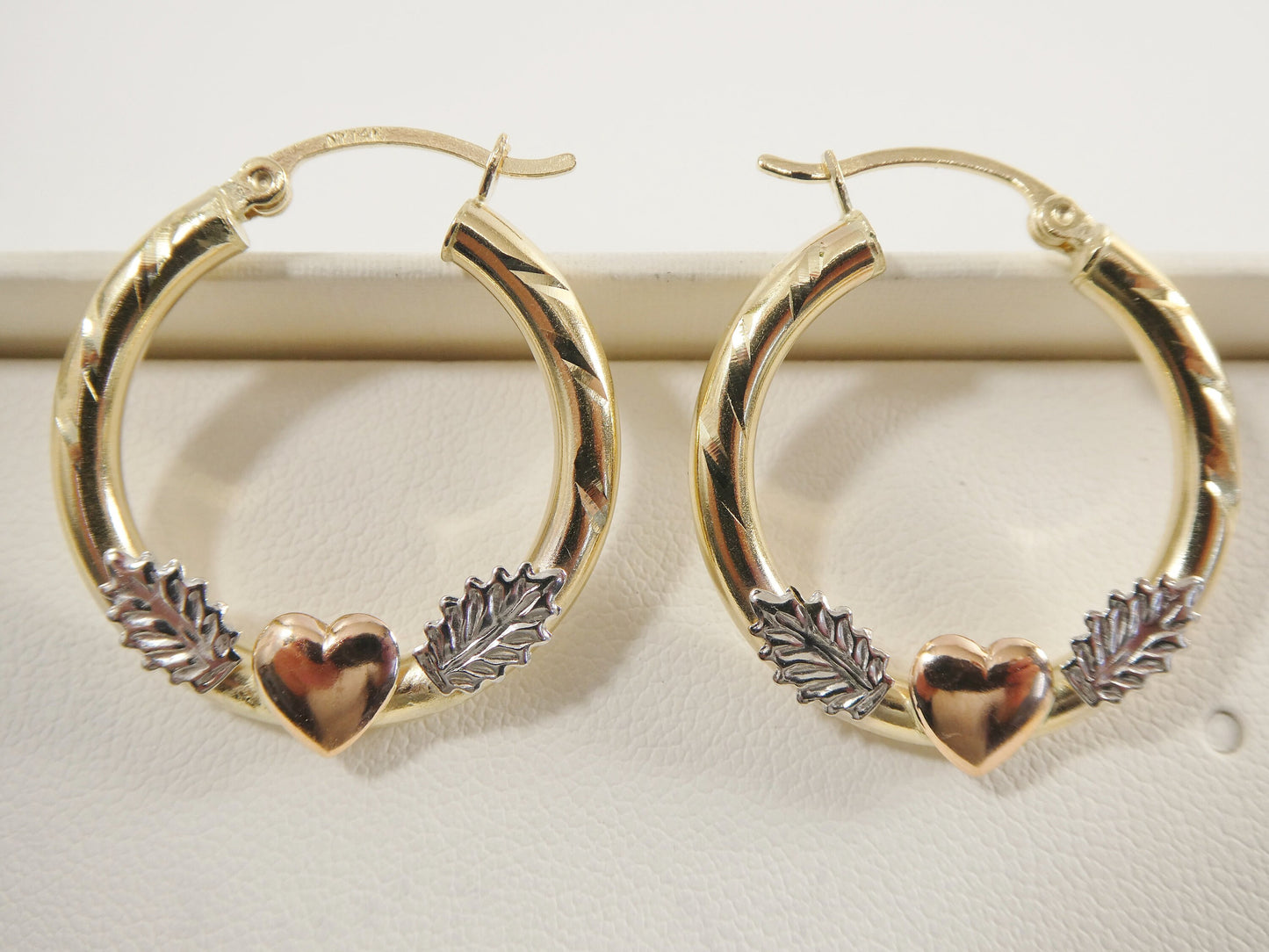 14K Solid Gold Hoop Earrings: Tri-Color Heart Center, 20/25mm
