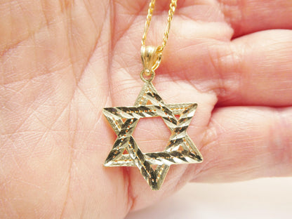 10k Yellow Gold Star of David Pendant Necklace: 18 inch Figaro Chain